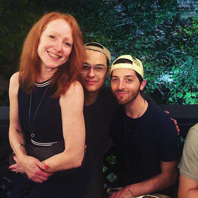 First preview celebrations w some amazing beautiful people
#stormingheaventhemusical