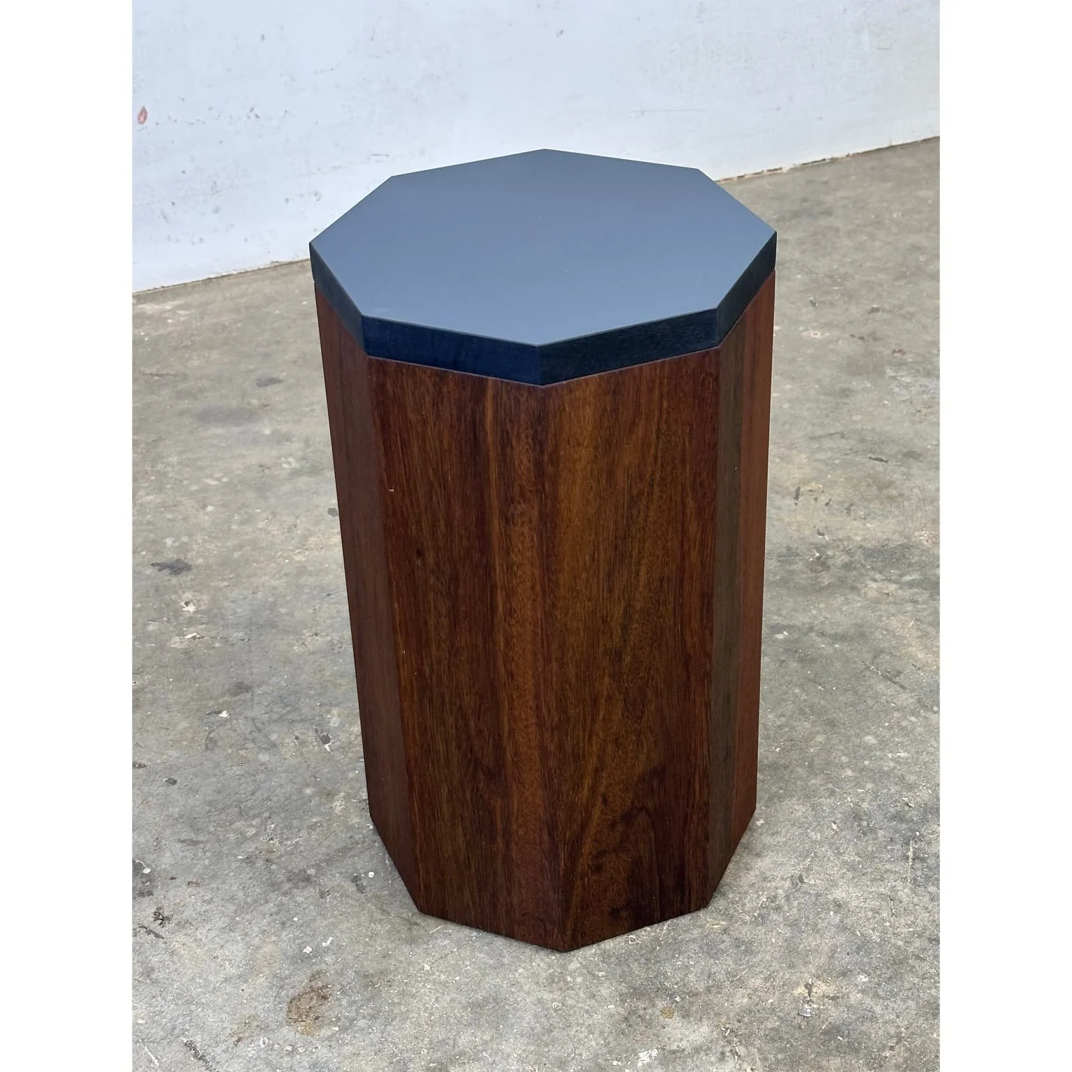 acff9e6c-7153-4bd8-81f4-6e92d92ceec3.jpg