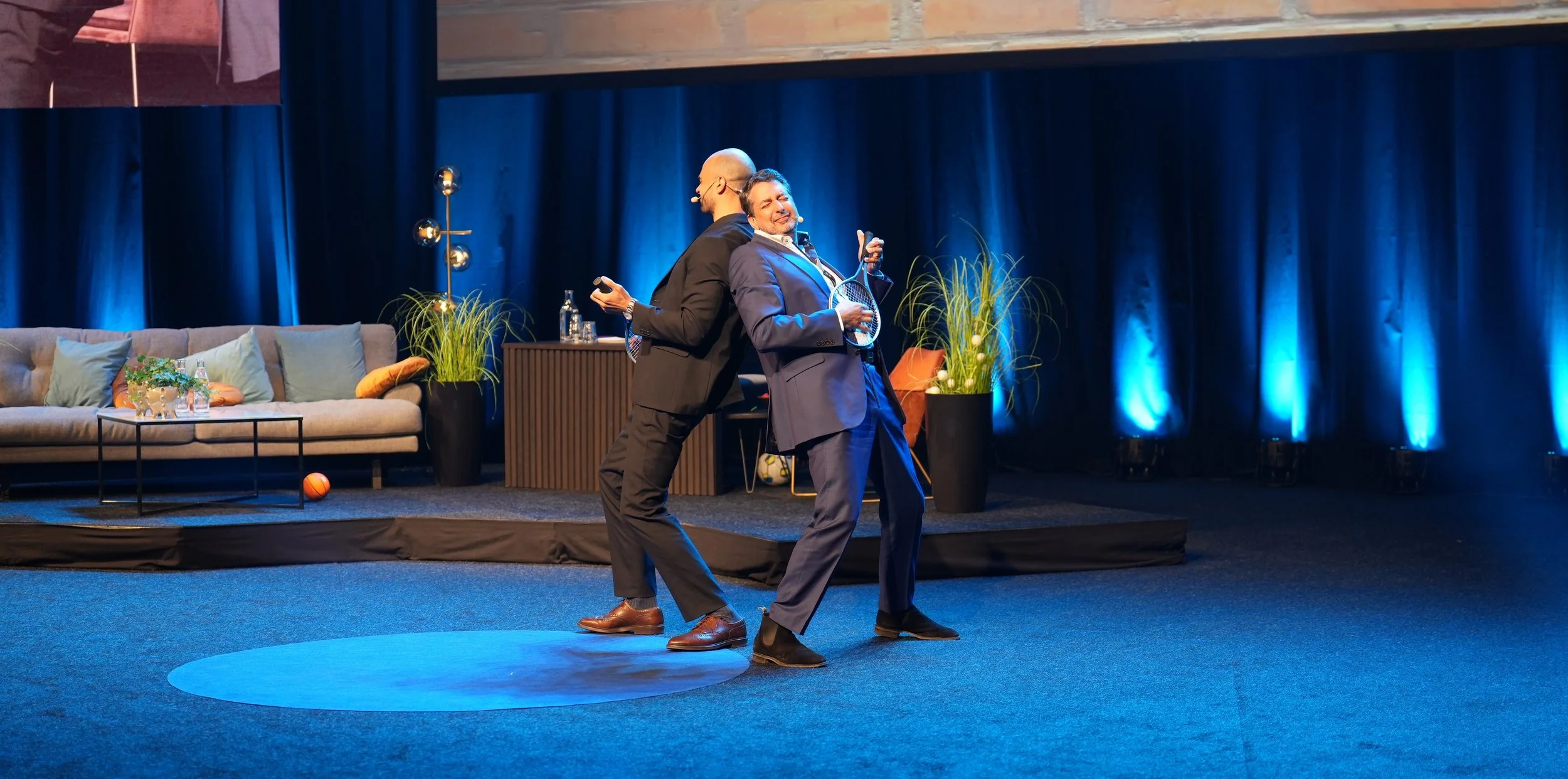 Jon on stage Air Guitar.JPG