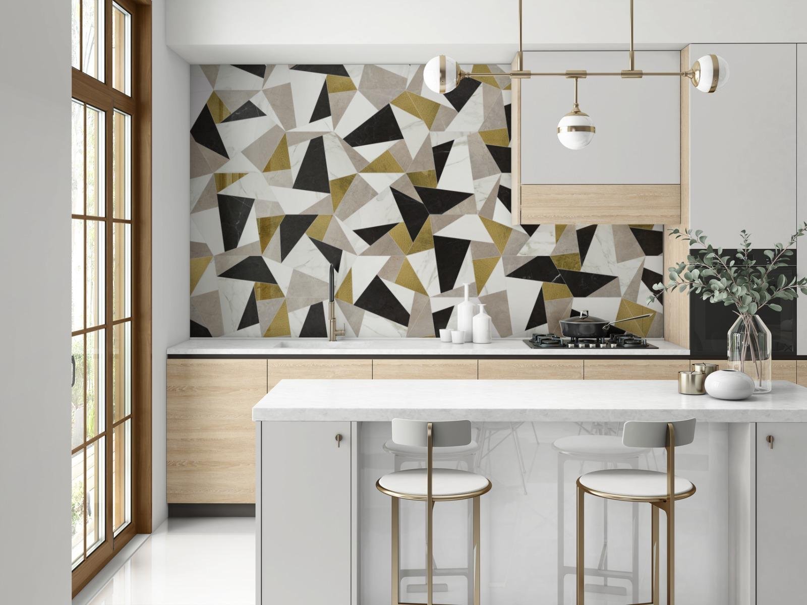 Kaleidoscope, Pattern A, Grande Scale, Calacatta Matte, Arcadia Matte, Graphite Matte, Urban Gold