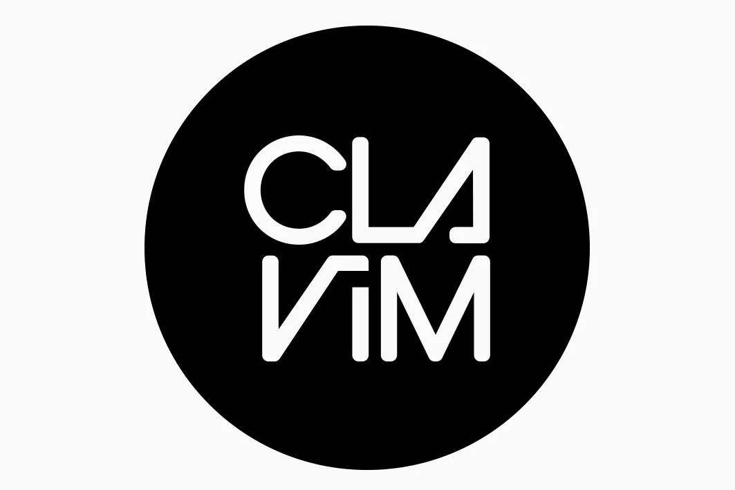 clavim01.jpg