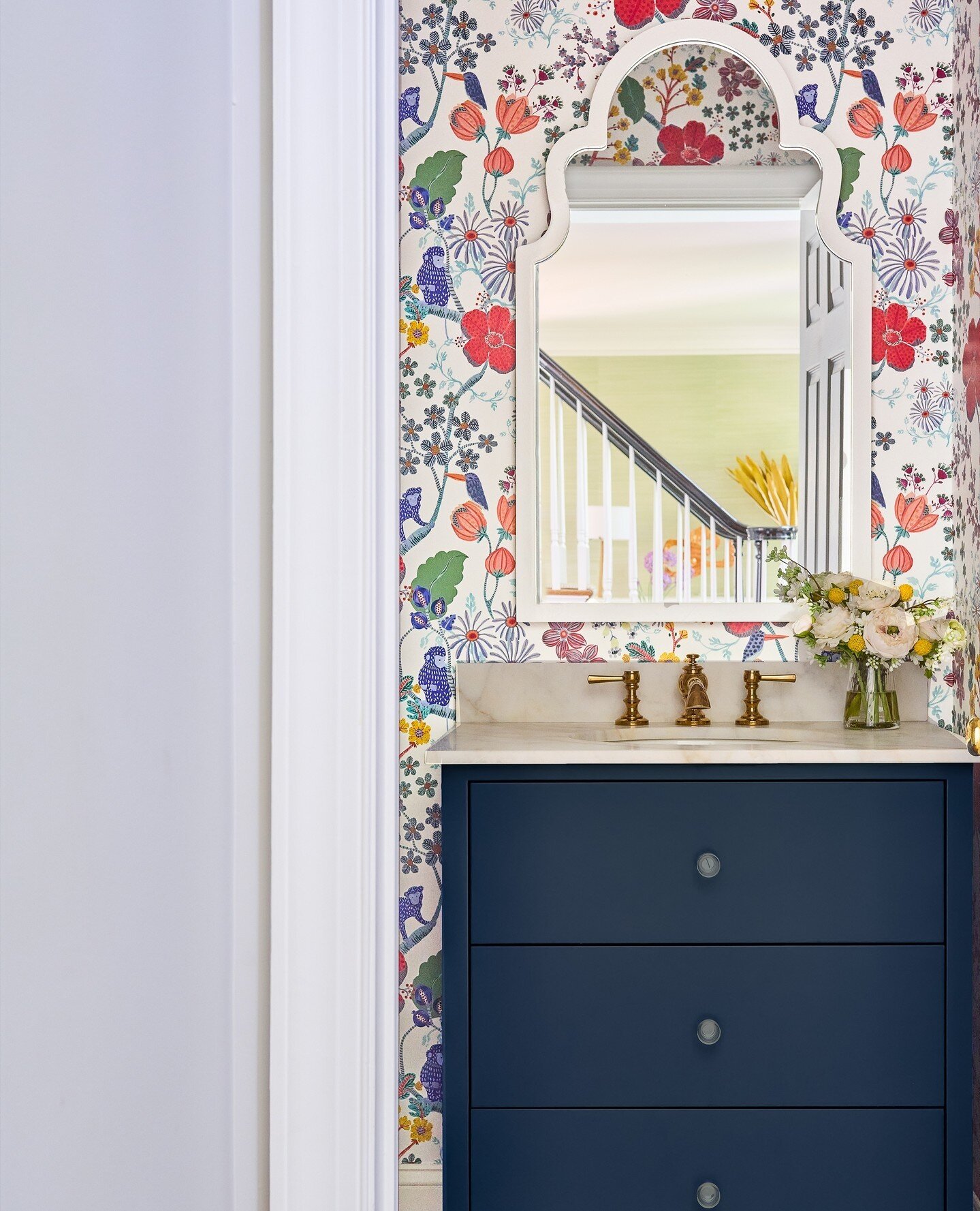 A pretty little moment from our latest project Southport Chic, we can't wait to share the rest with you! ⁠
⁠
Photography @janebeilesphoto⁠
⁠
#powderroom #wallpaperwednesday #powderroomdesign #mossdesignct