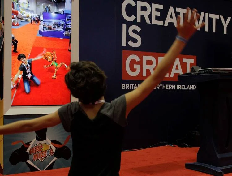 Hero Mirror on UKTI Stand, IAAPA Orlando 2015.