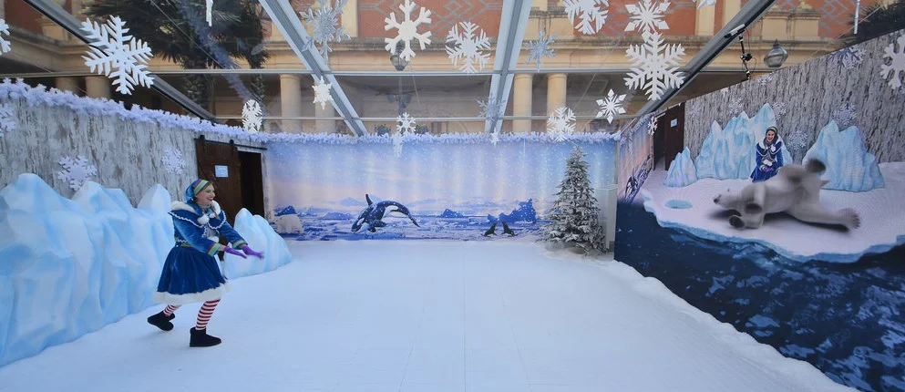 The Polar Bear from INDE's Arctic Explorer BroadcastAR experience, installed at intu Trafford Centre