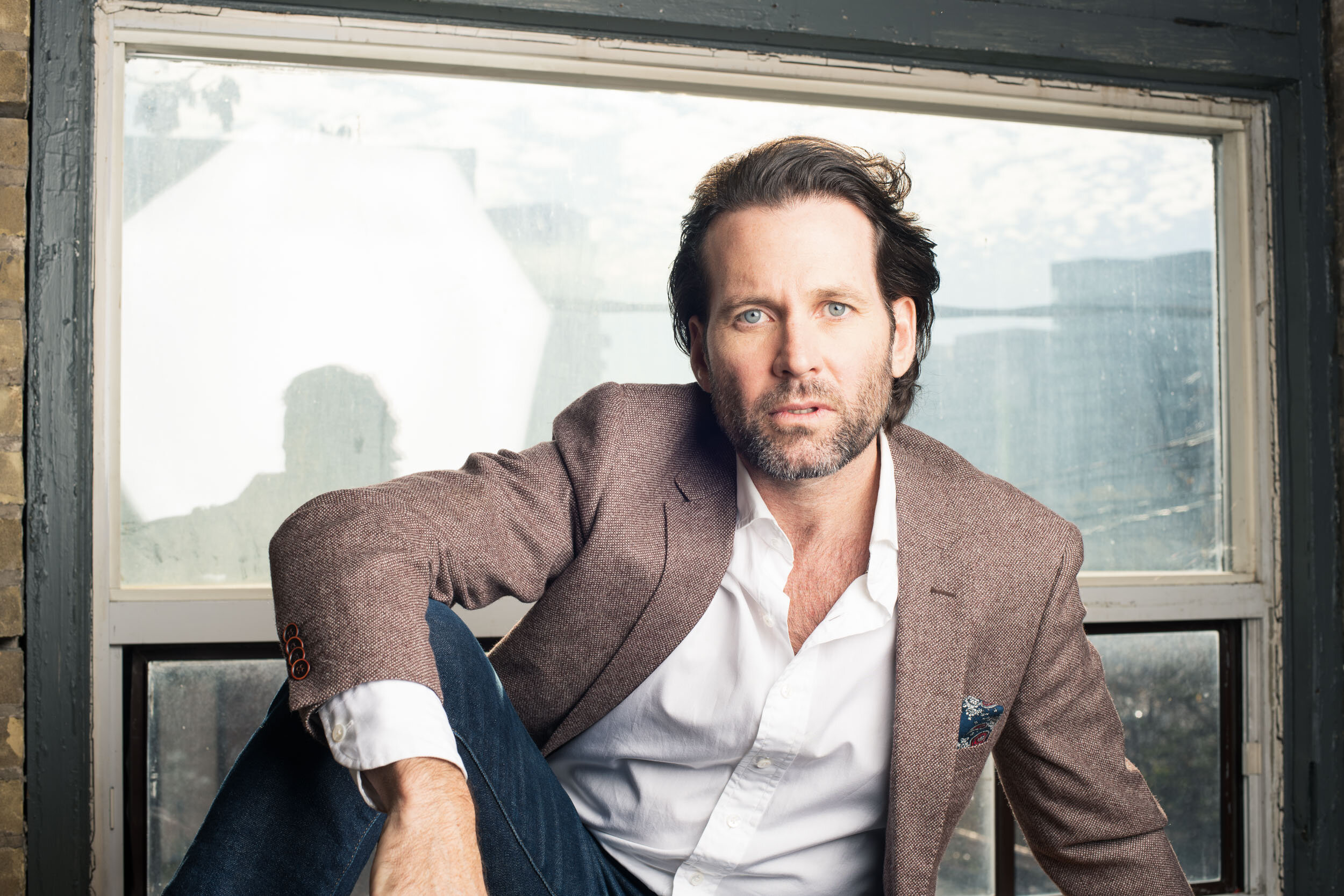 Eion Bailey