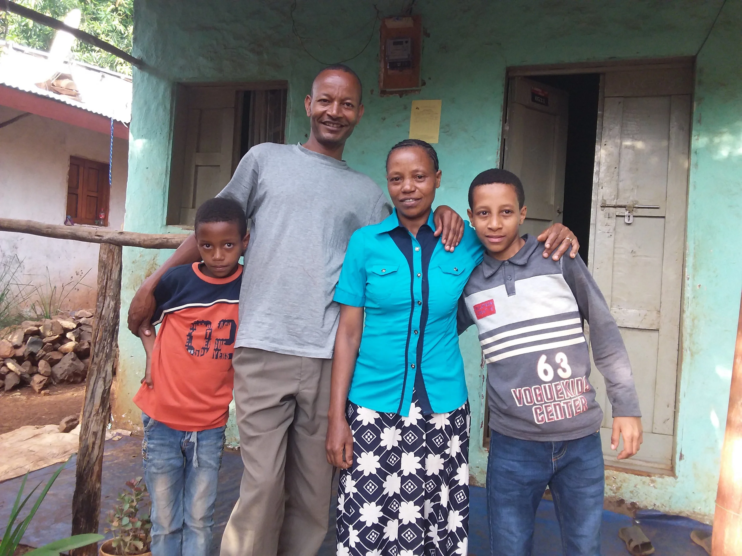 Nigatu and his family.jpg
