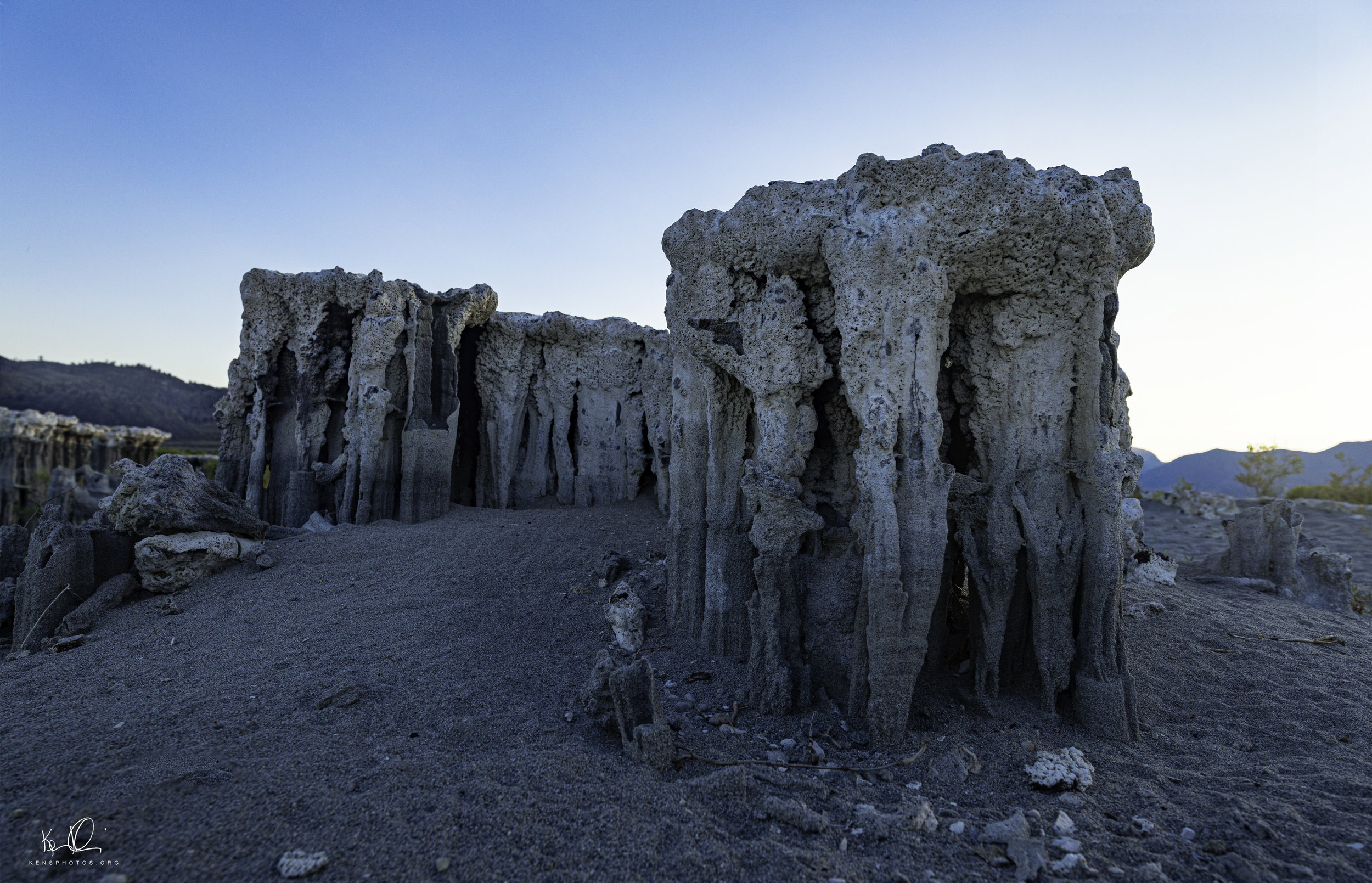   EASTERN SIERRAS, CA.  WHAT CIVILIZATION BUILT THESE STRUCTURES.  ER…NO CIVILIZATION.  THEY ARE ONLY ABOUT 8 INCHES HIGH.    