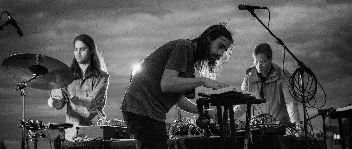 live_in_montreal.jpg