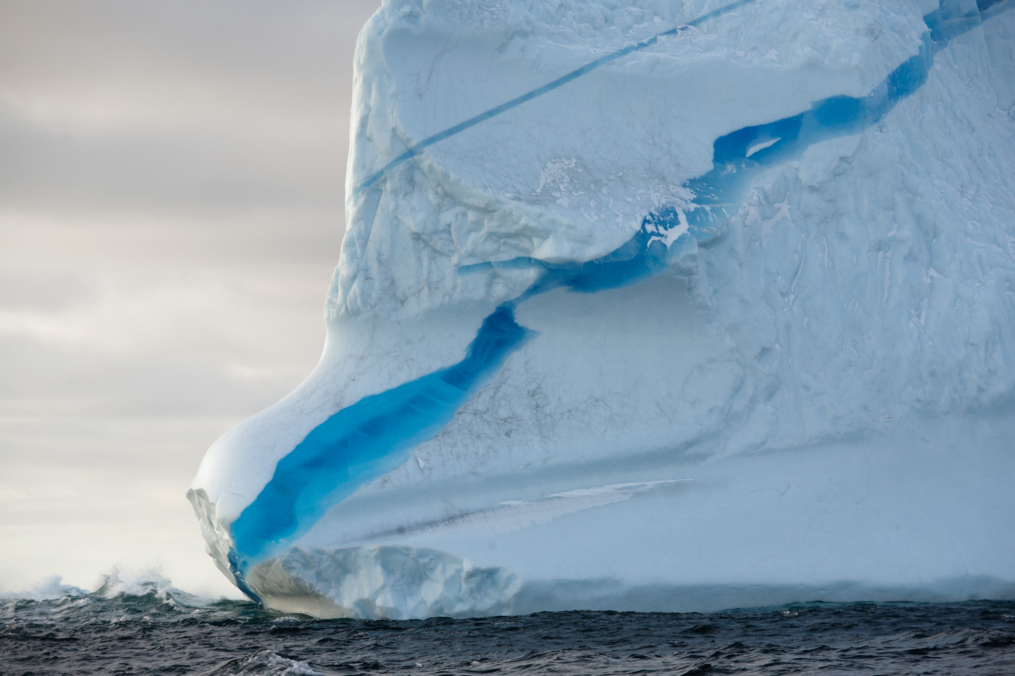 Iceberg containing frozen blue stripe