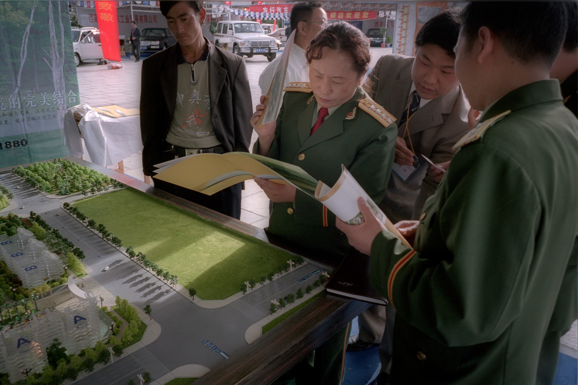 Plans for luxury flats at a trade fair in Potala Square