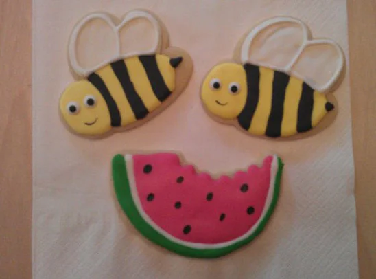 summer_bee_cookies.jpg