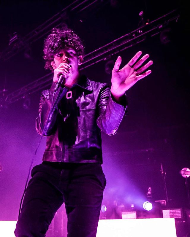 @the1975 in Phoenix! Anyone going to see them while they're out in the road?! 📸: @vixenvisuals 
#The1975 #MattyHealy #ComericaTheater #ConcertPhotography #The1975Live