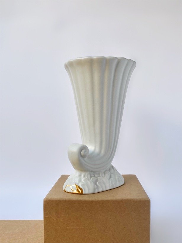 Studio Janneke x Maisie Utting Dartmouth Cornucopia Horn Vase with Kintsugi transformative gold repair details