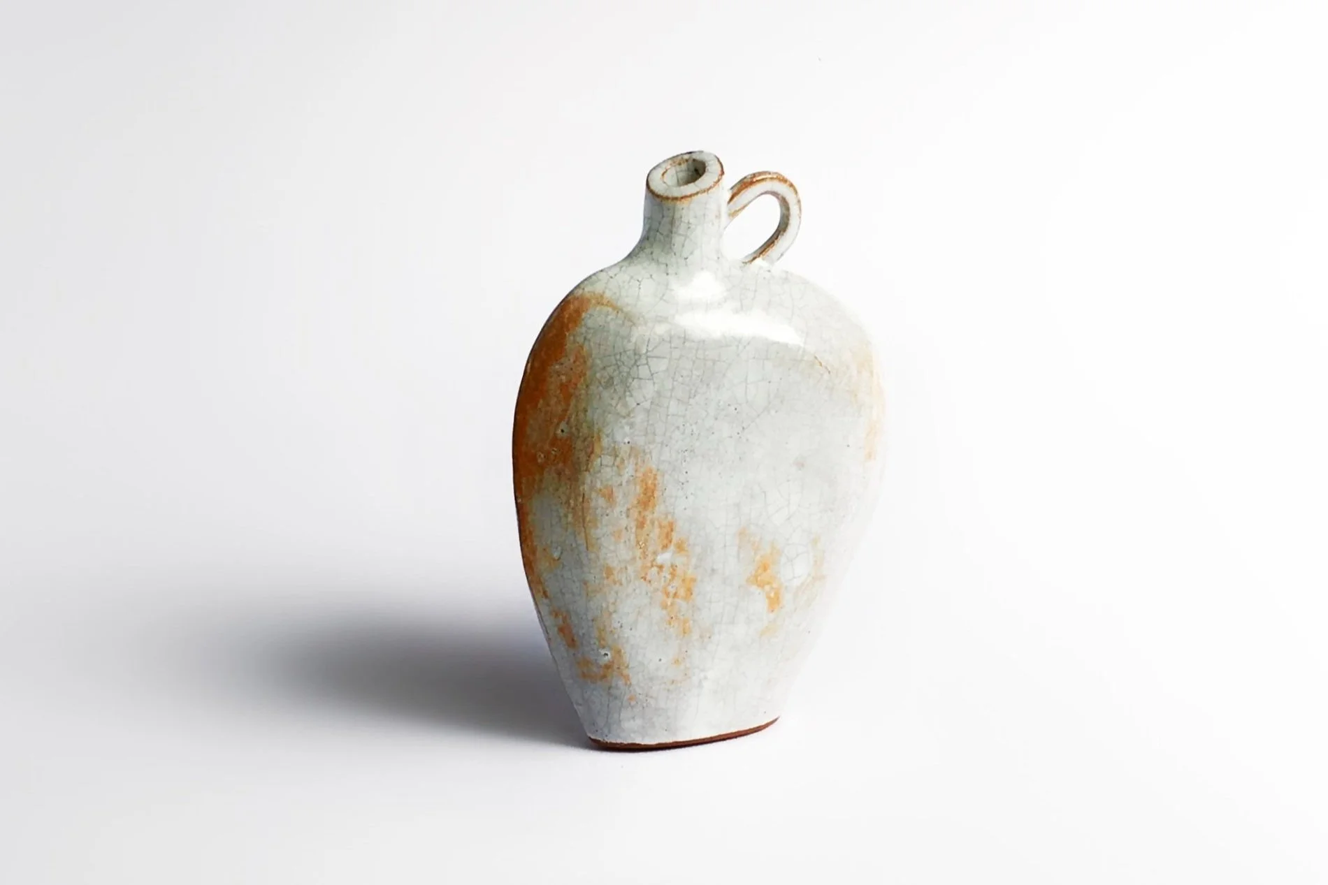 terra%2Bvase%2Bproduct%2B-%2Bterracotta%2Bvessel%2B-%2Bceramic%2Bcurio%2B-%2Bminiature%2Beditions%2B%2B-%2Bhandmade%2Bceramics%2B-%2BStudio%2BJanneke%2B-%2BLondon%2BUnited%2BKingdom%2B3.jpg