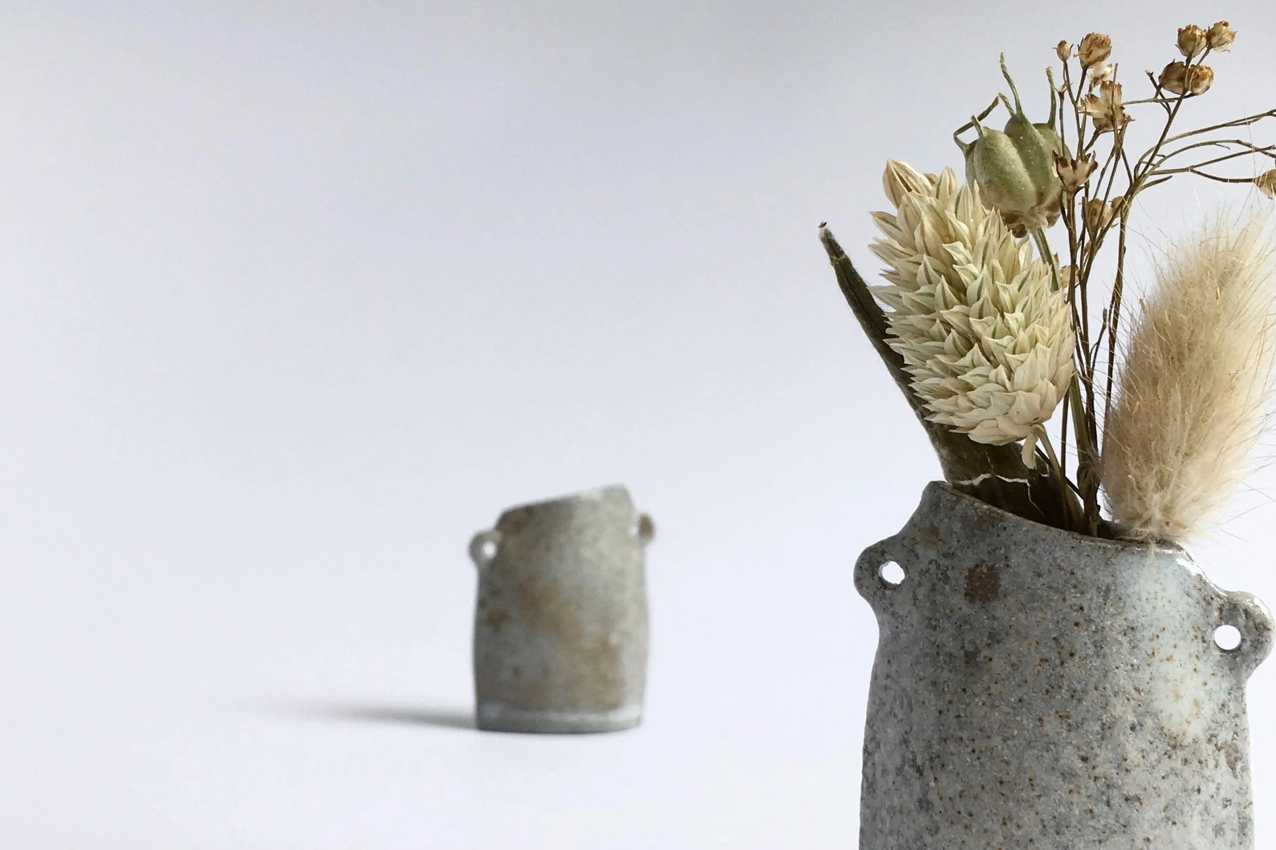 grey+vase+close-up+-+grey+vase+with+handles+-+ceramic+curio+-+miniature+editions++-+handmade+ceramics+-+Studio+Janneke+-+London+United+Kingdom.jpg