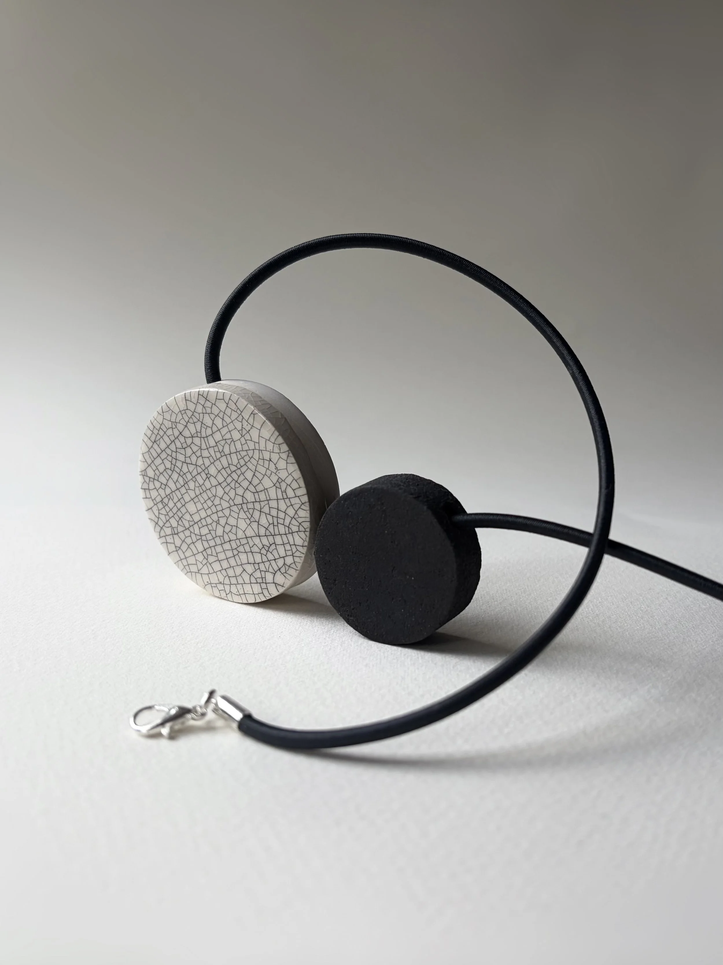 GEO necklace circle - product crackle - Studio Janneke Ceramics London.jpg