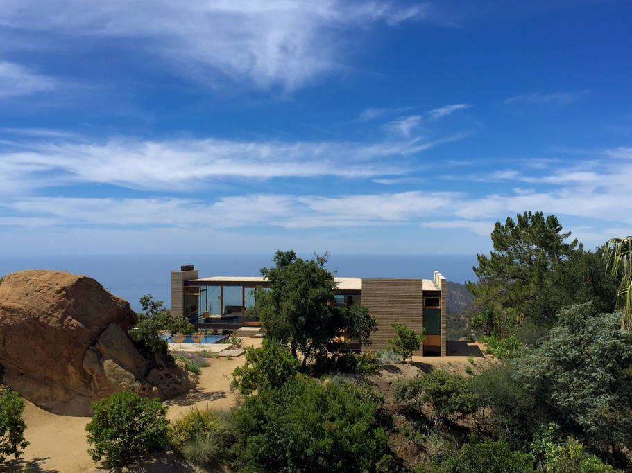 Saddle Peak House-3.jpg