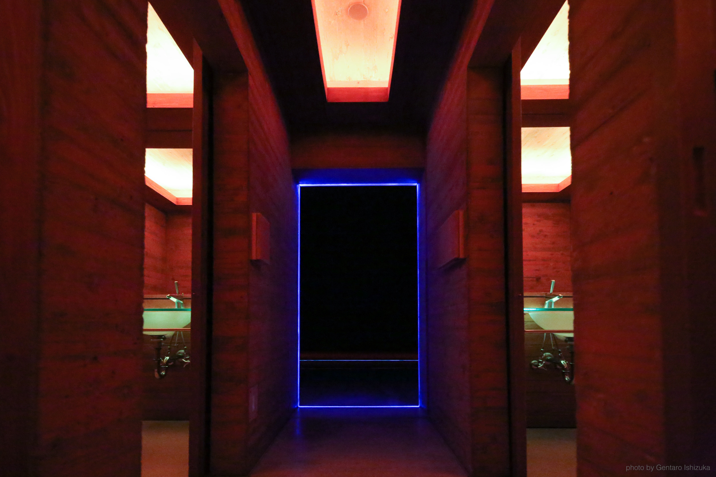 House of Light - James Turrell-16 copy.jpg