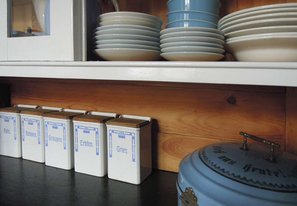 TautesHeim_Berlin_05_Kitchen_Finished_03_MidRes_©TautsHomeCom.jpg
