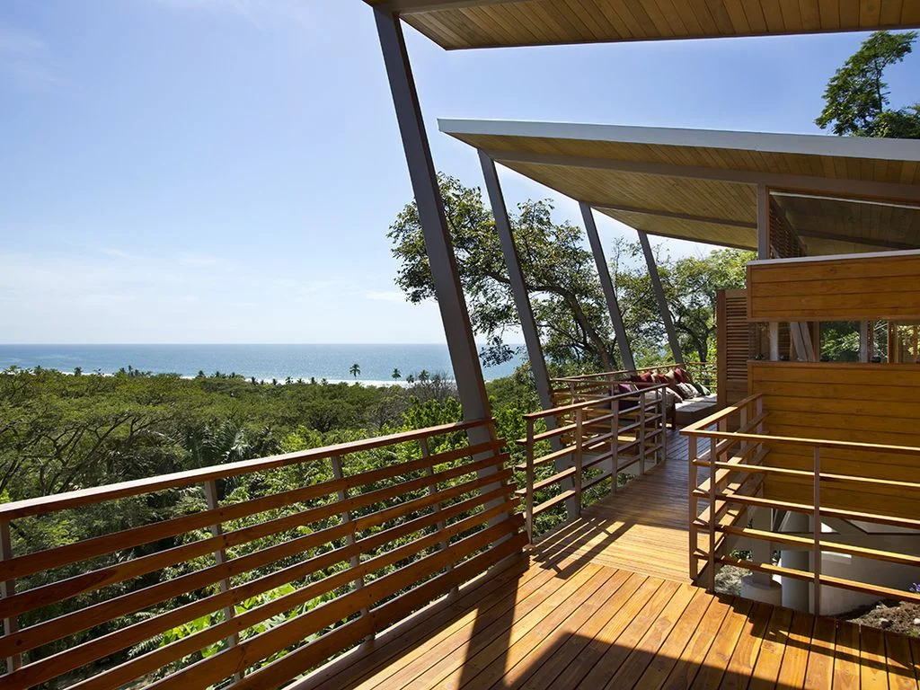 06_Floating House _VRBO.jpg