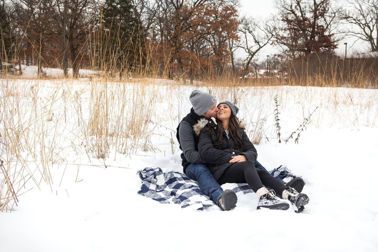 HAPPY VALENTINES DAY ❤

Don't forget to bundle up, it's cold out there ❄