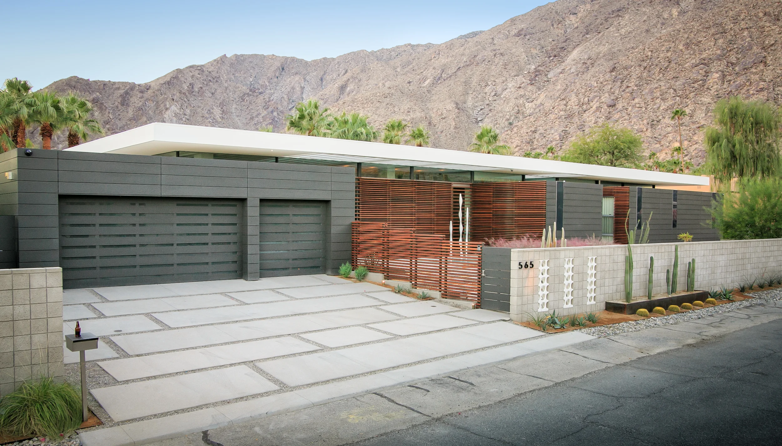 Palm Springs-28.jpg