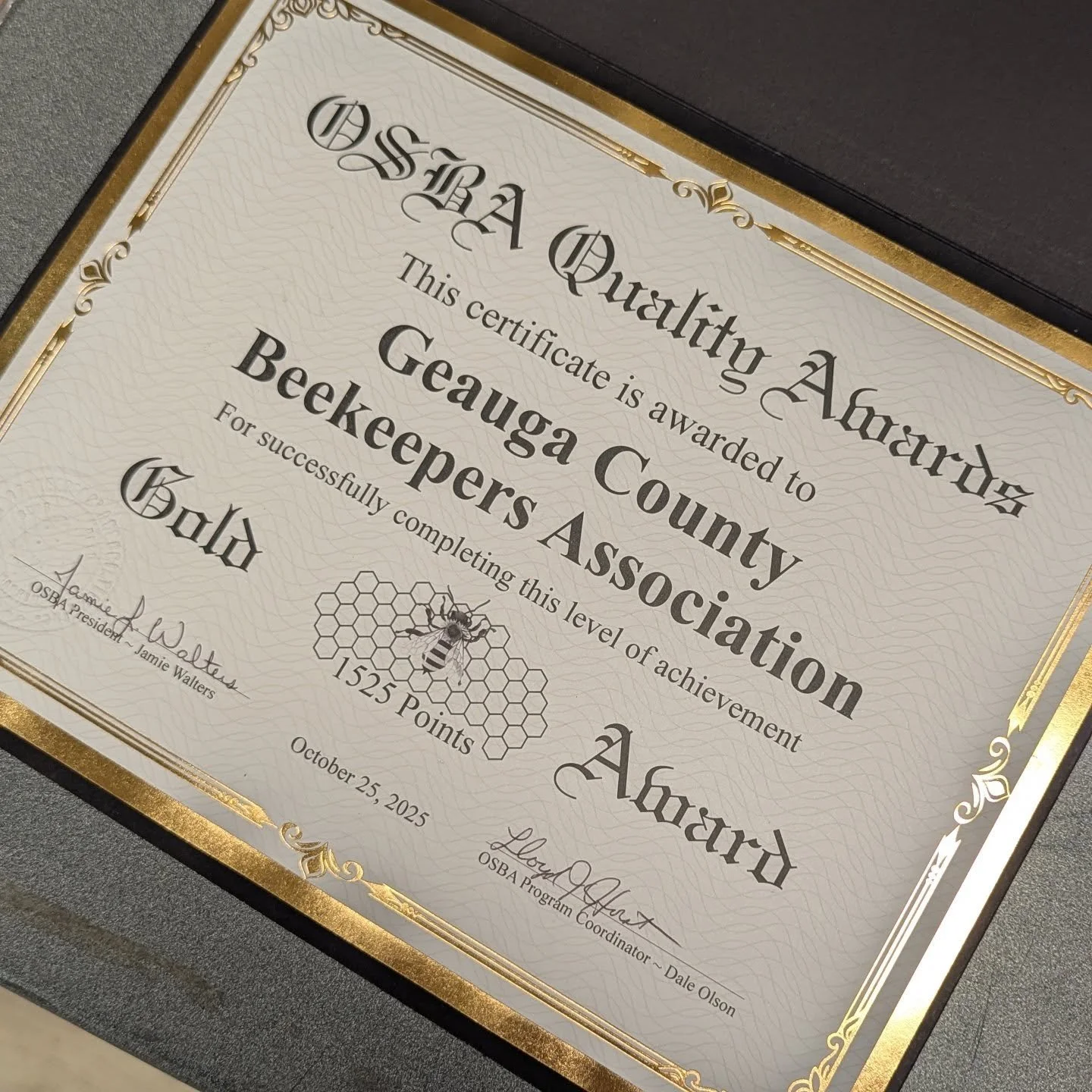 It was so great to see @kathy_ouma last night as she and the OSBA team presented our bee club with a quality award. We earned Gold for the third year in a row! This group is very active in education and I am excited to be serving on the Board of Dire