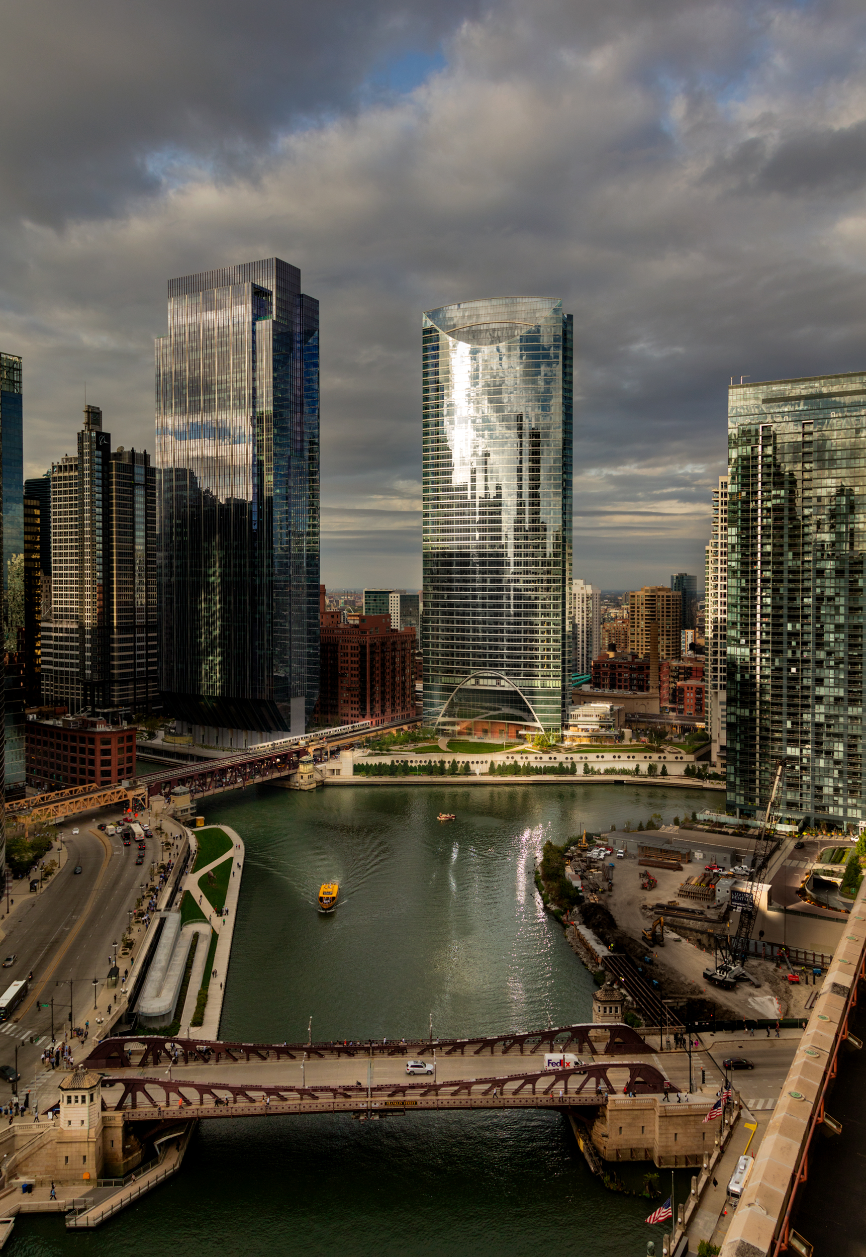 River Point Chicago, IL Pickard Chilton