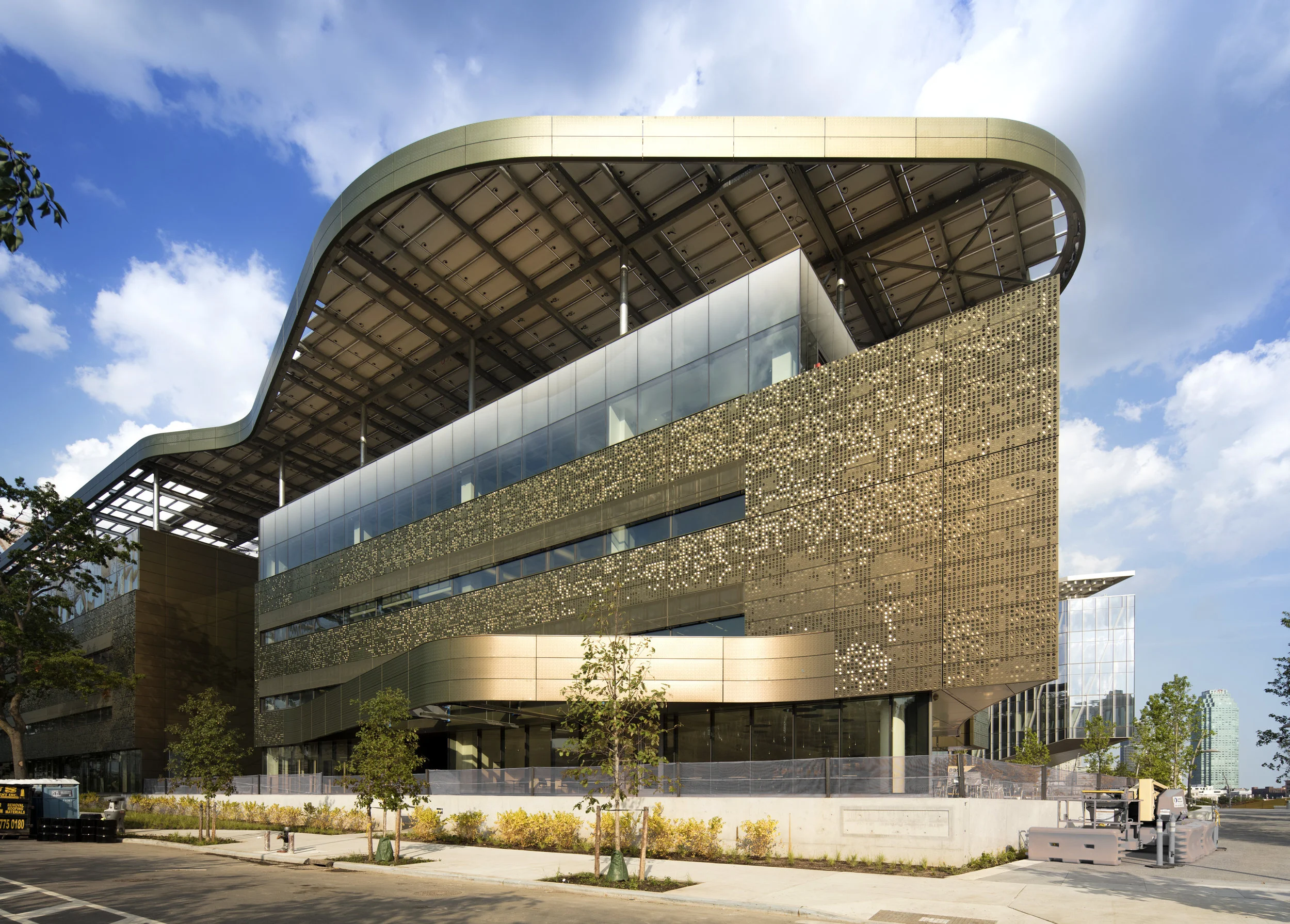 Bloomberg Center/Cornell Tech Roosevelt Island, NY Morphosis