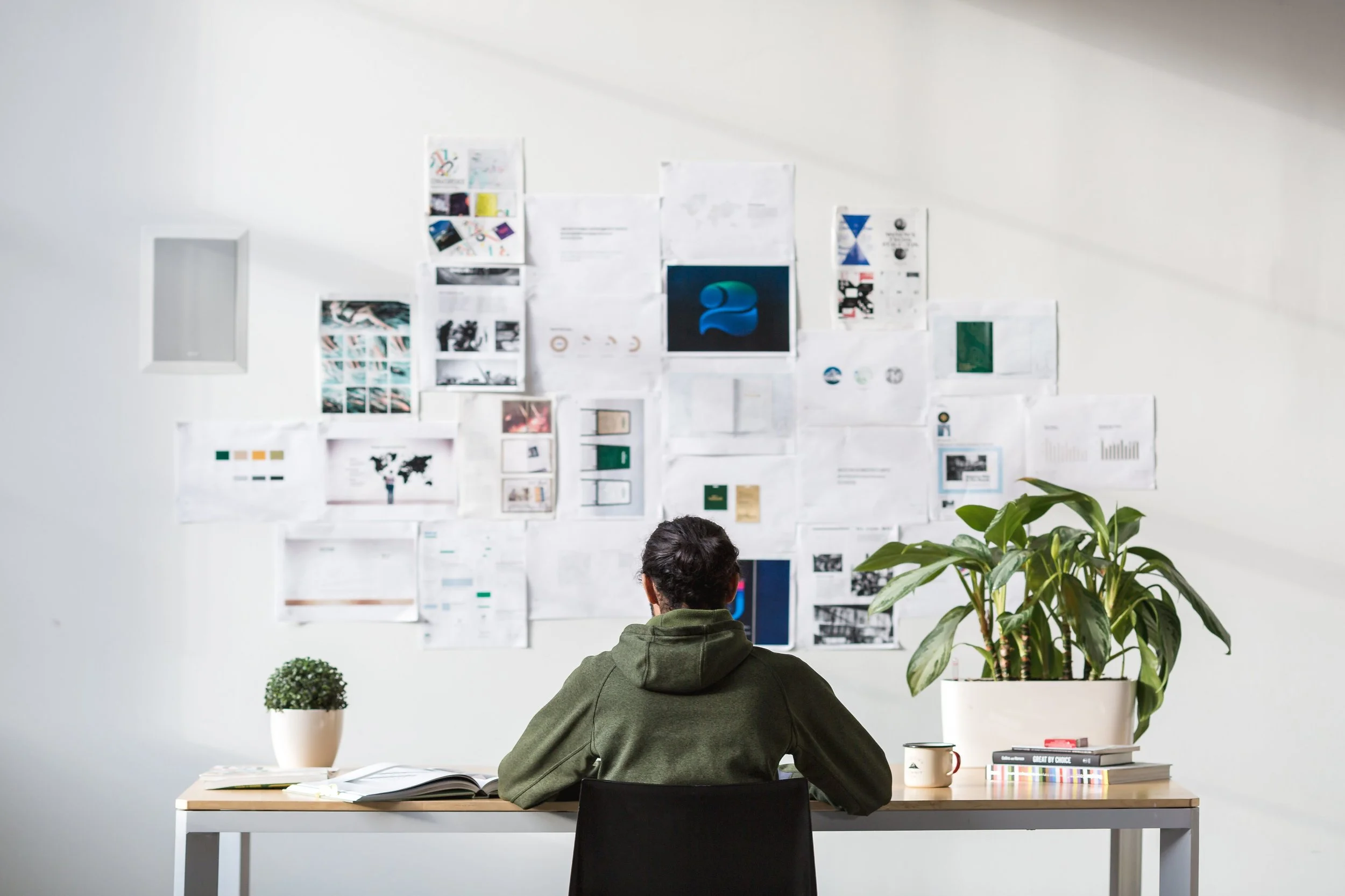 Freelancing has fun expectations, but if it’s something you’re considering, be sure you’re self-sufficient.