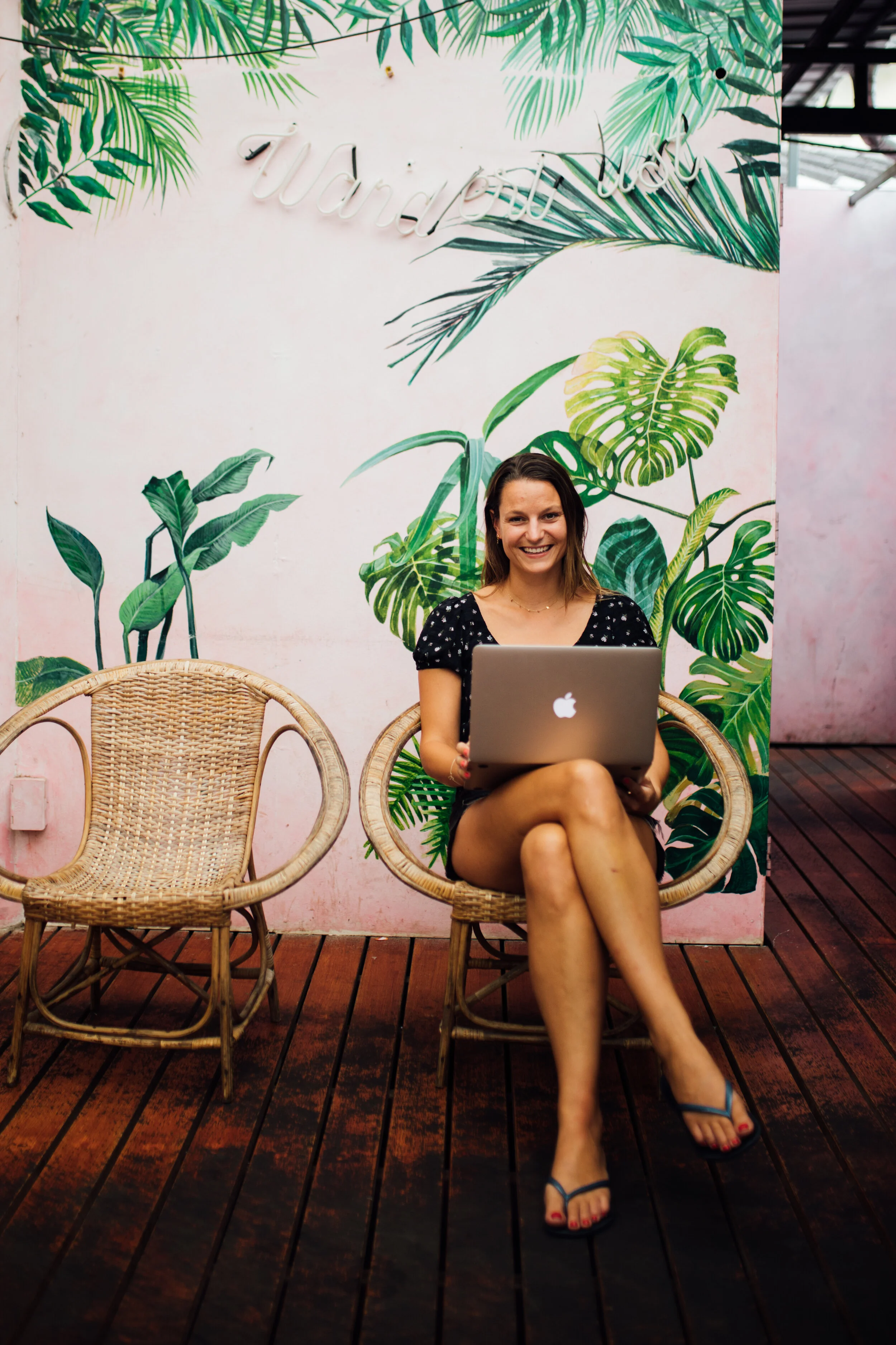 Work Hard, Travel Harder with Suzanne of Vrije Meid