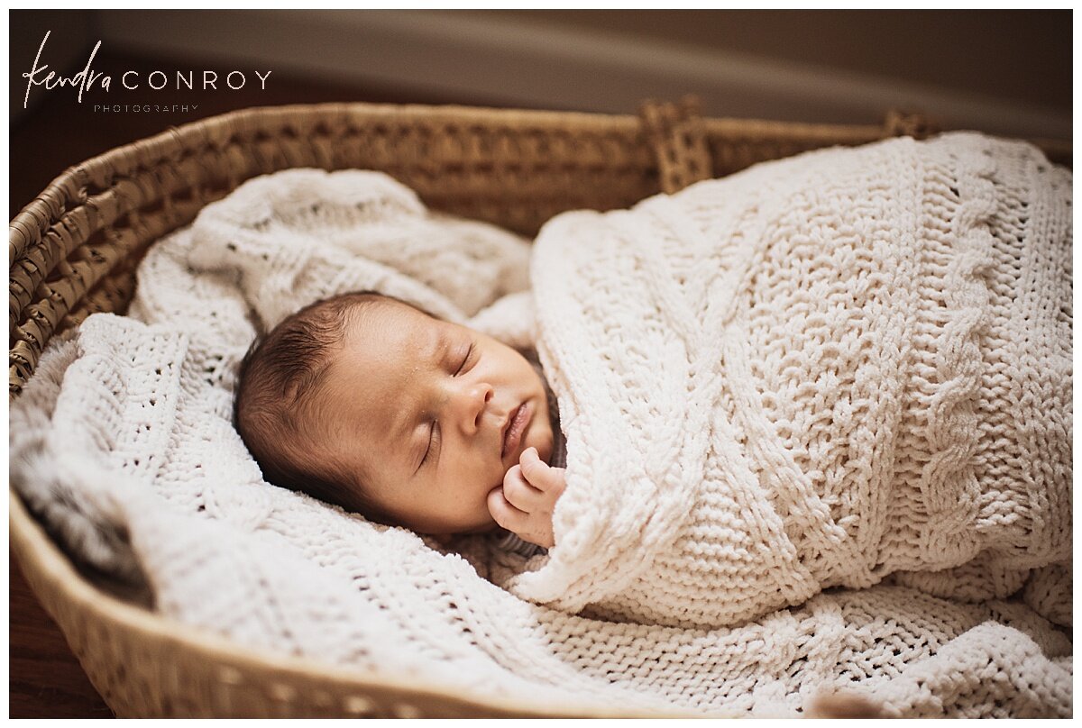 Ridgefield-Connecticut-Family-and-Newborn-Photographer-Kendra-Conroy-Photography