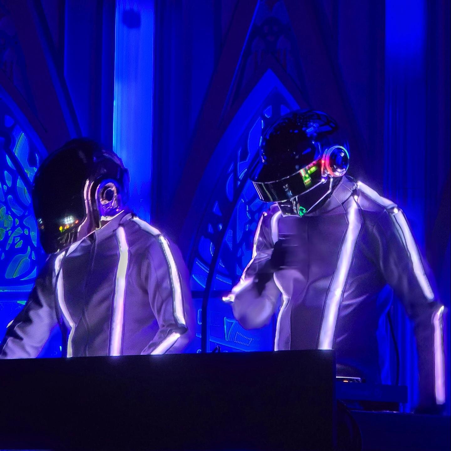 Went to a Daft Punk tribute band concert over the weekend. I don't really talk about my love for Daft Punk online, but they're my favorite band. Like I can hear the first note of their songs and immediately tell you a Daft Punk song is coming on kind
