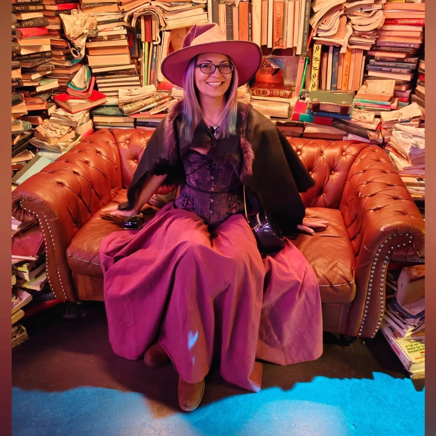 OnePlus 15 sample photos from last week! From New York City to Colorado, I've taken this phone all over the place in October! What do you think of the pictures? Swipe to see examples of portrait mode, zoom (on the empire state building!!), low light,