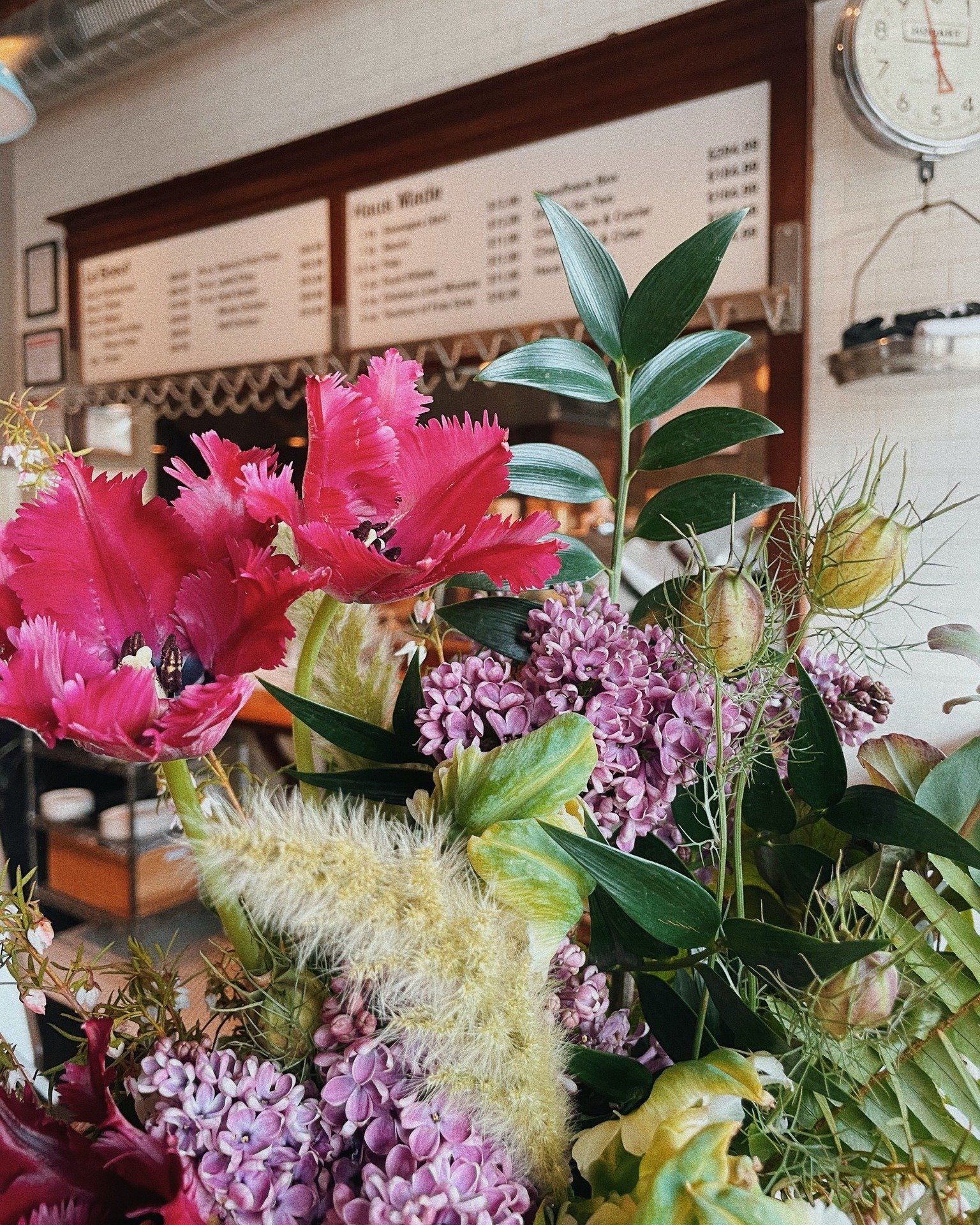 Don't you love the flowers we always have at Boeufhaus? We've collaborated with our friends at @pistilandvine to offer special flower arrangements this Mother's Day!  Book your brunch or dinner reservation for Sunday, May 12, then head to our website