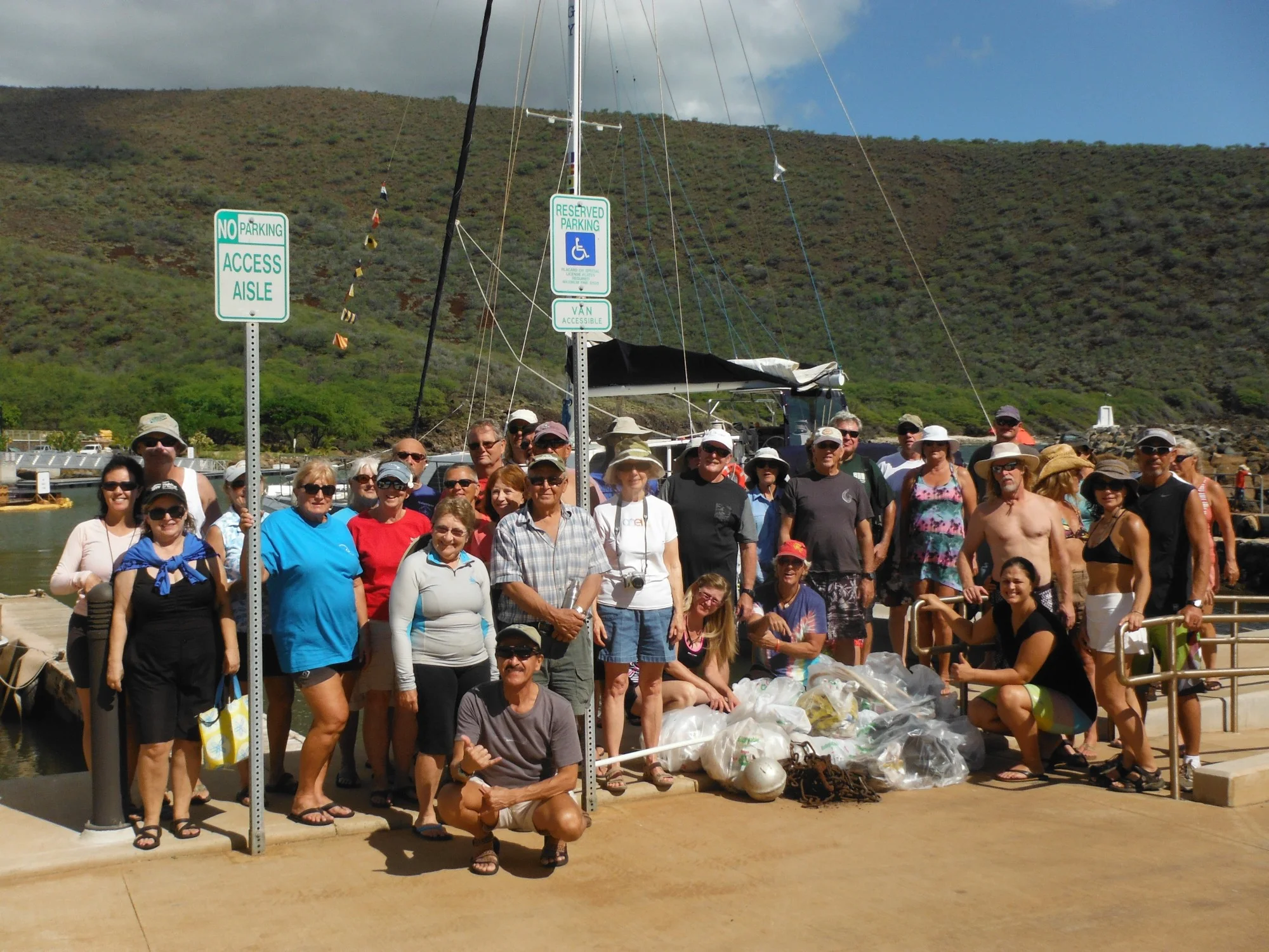 Blue ‘Aina Reef Clean up 12/6/15- Sponsored by Wailea Resort Association, Trilogy Excursions, Benefitting American Reef Coalition