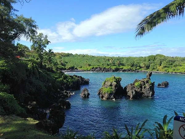 Honeymoon Hot Spots on Maui