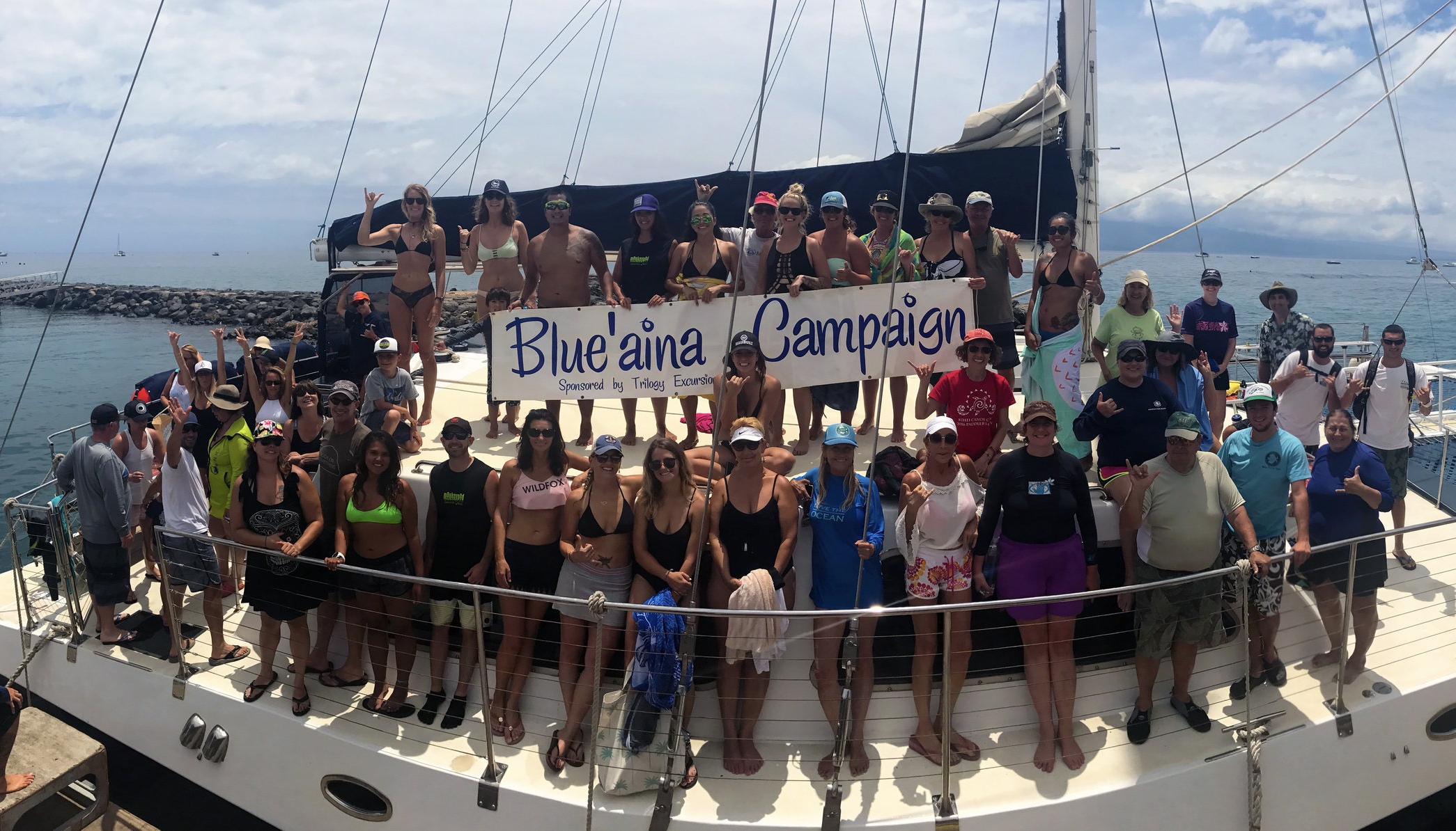 BlueʻAina Earth Day Reef Cleanup Heads to Lanaʻi