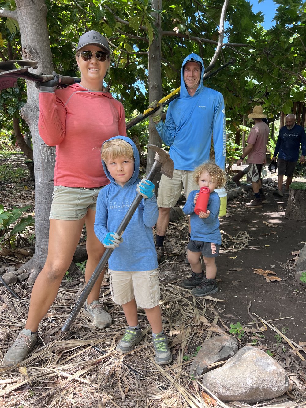 volunteer at kipuka olowalu maui.jpg