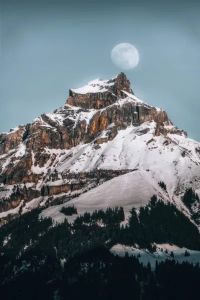 2022-moon-pictures-josh-quattrone.webp