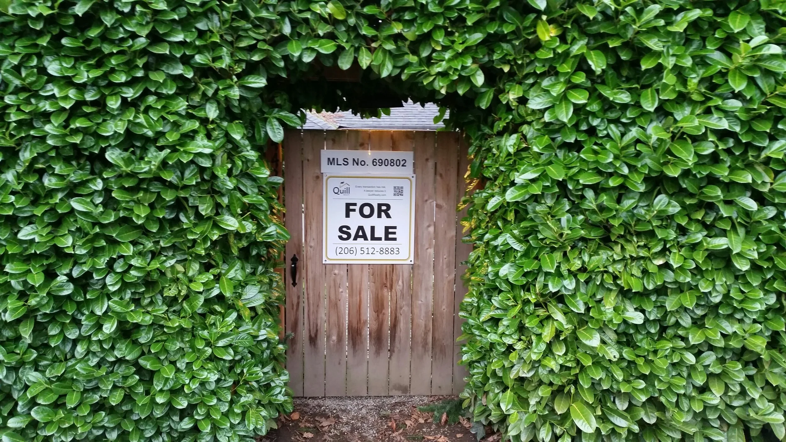 Quill Sign in laurel.jpg
