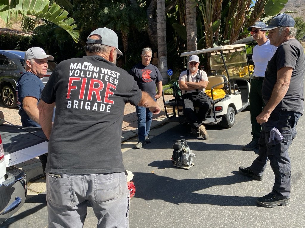 Malibu's battle against the car guys flooding Malibu Village - Los Angeles  Times