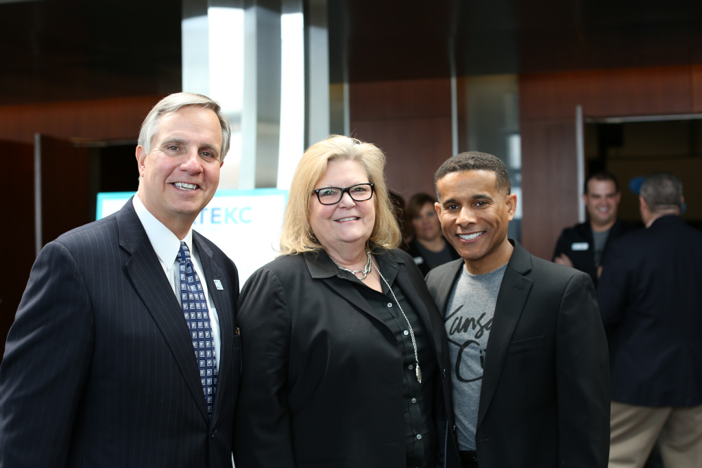 Kevin Pistilli, 2016 Chairman of the VisitKC Board of Directors; Brenda Tinnen, senior vice president and general manager of Sprint Center/AEG; and Ronnie Burke, president and CEO of VisitKC. Photo credit: Wheat Photography