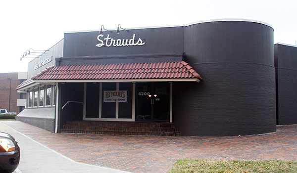 Stroud’s Restaurant, 4200 Shawnee Mission Parkway in Fairway, Kan., has a new owner.
