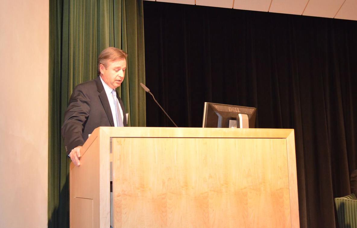 Bob Fagan of CBRE moderated the panel discussion.