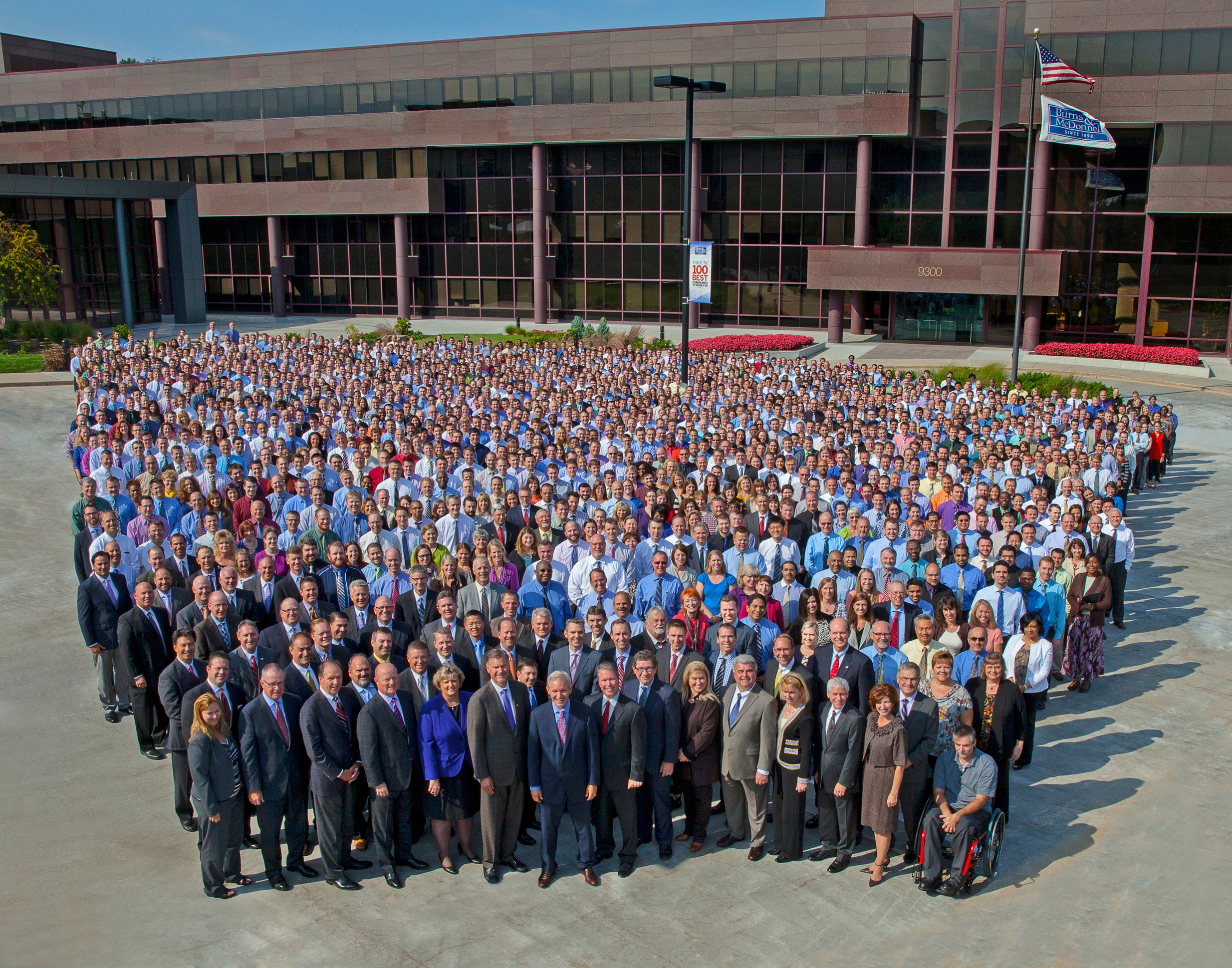 During Graves' time as CEO, the company's employee count grew to more than 5,700.