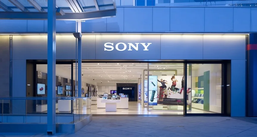 Sony-LA-01.jpg