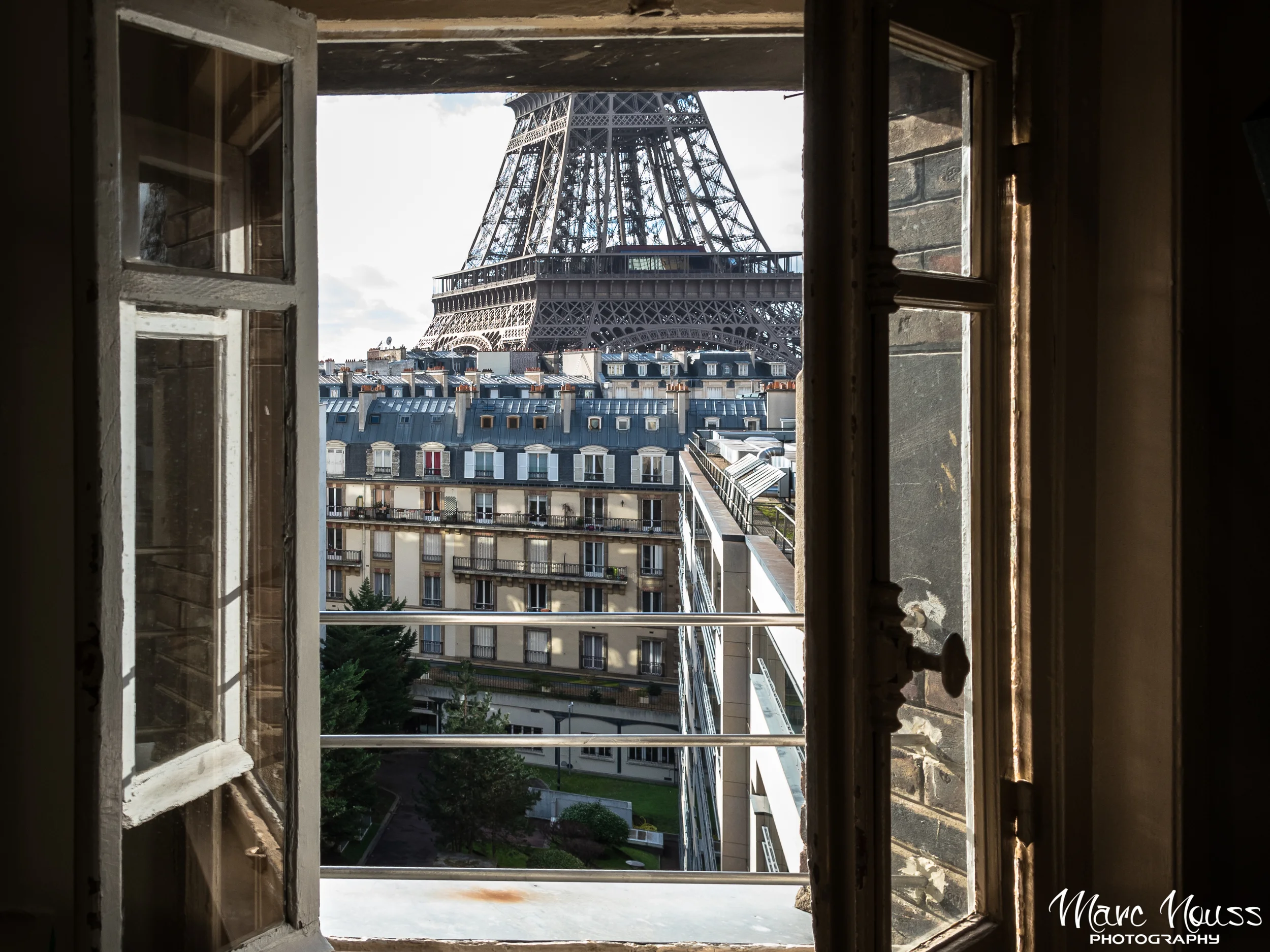 Magic Window