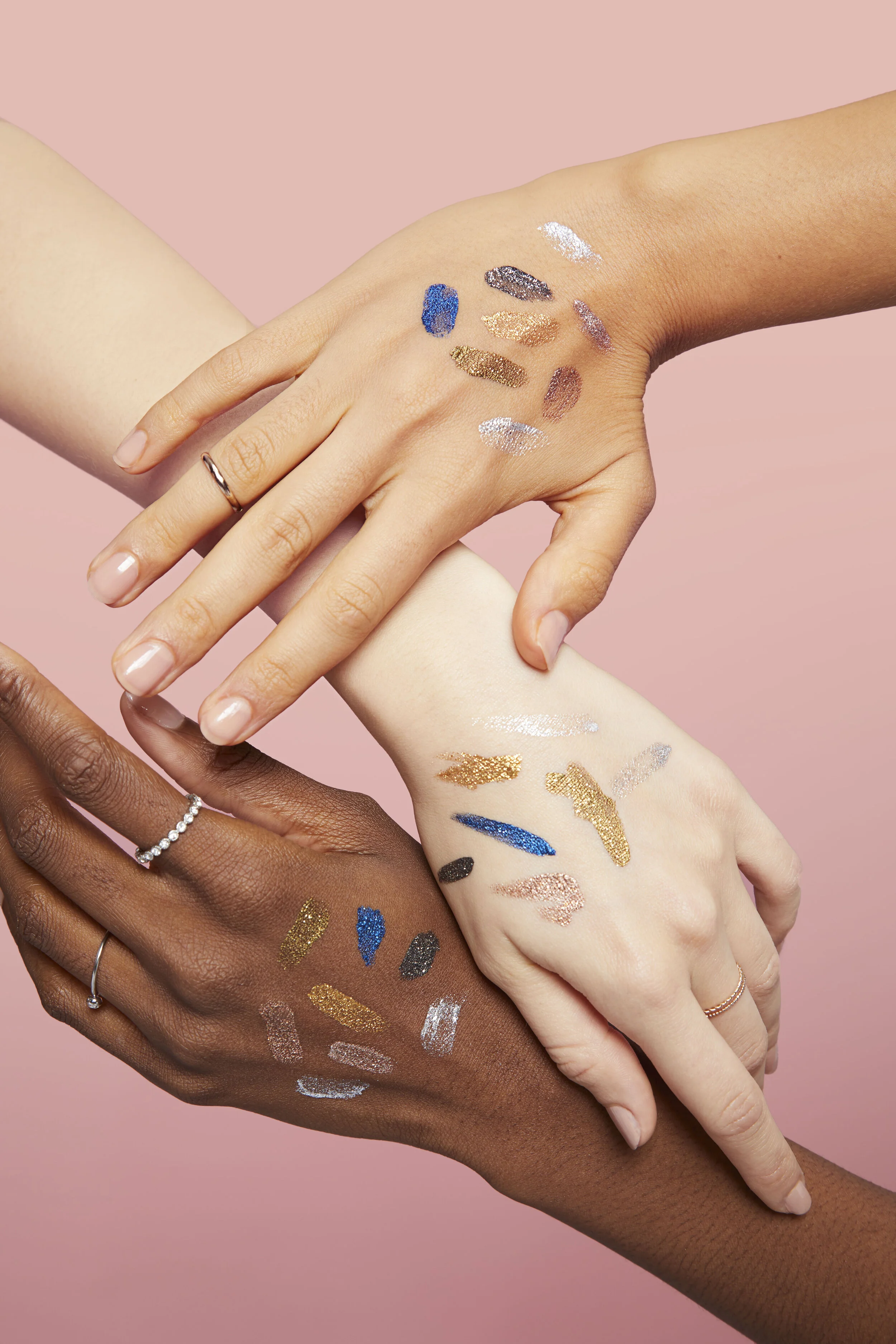 10142019_102019_OM_Liquid_Glitter_Eyeshadow_Swatch_B_1180.jpg