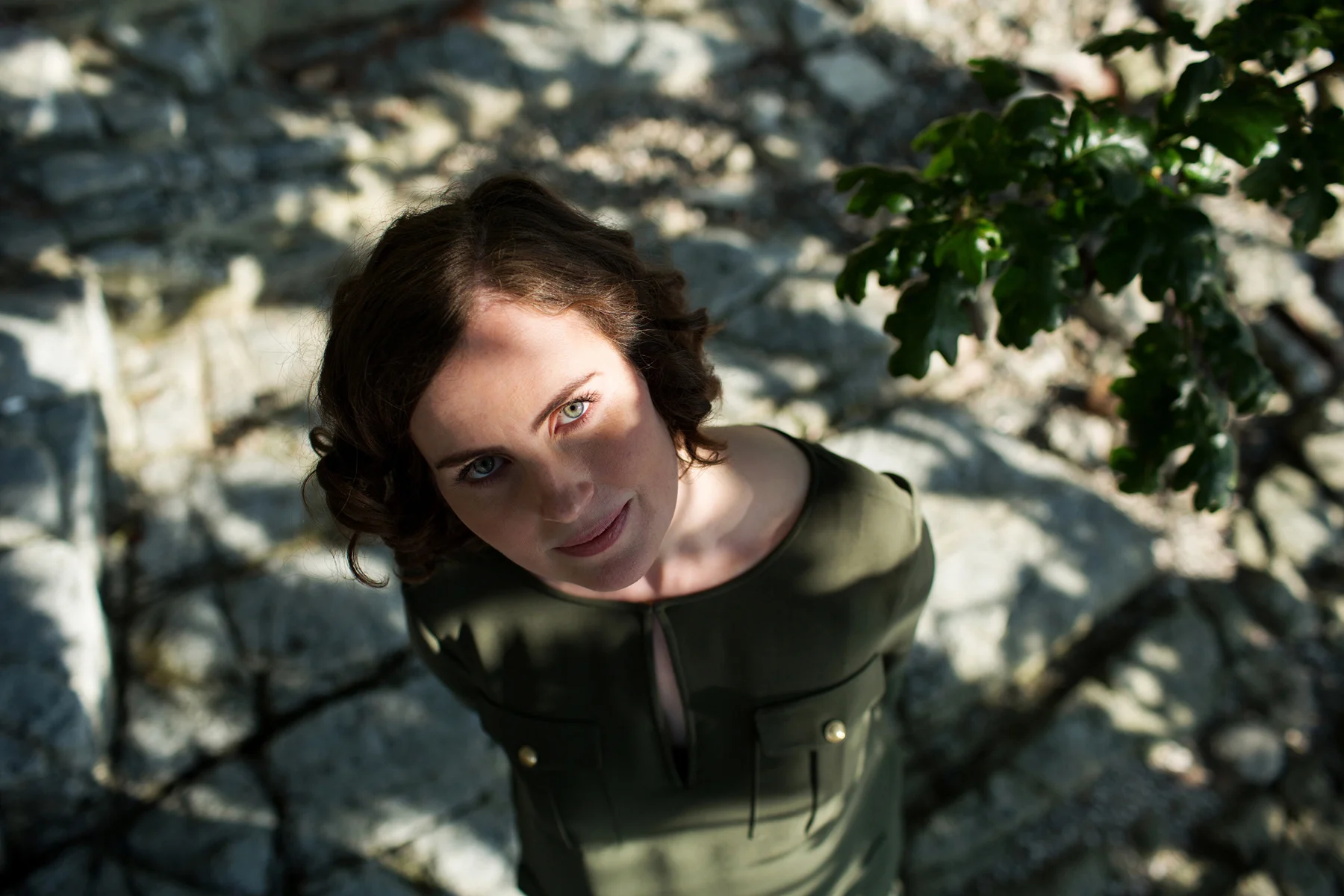 AFTER LOSING HER MOTHER TO ALS, KATHRYN CALDER LOOKS FOR A HIGHER PLATFORM TO SPEAK FROM - NOISEY (VICE)